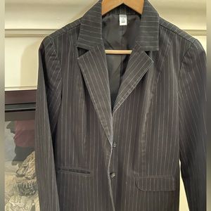 Old Navy Medium black strip jacket.